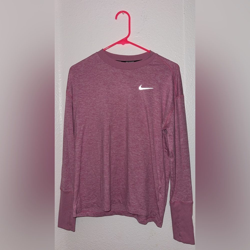 Nike Long-Sleeve Performance Shirt in pink with reflected Swoosh